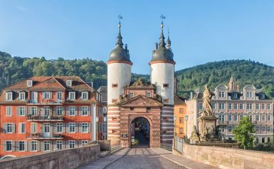 Uniworld Boutique River Cruises River Cruise - Prague to Paris