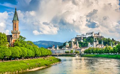 Uniworld Boutique River Cruises River Cruise - Budapest to Passau